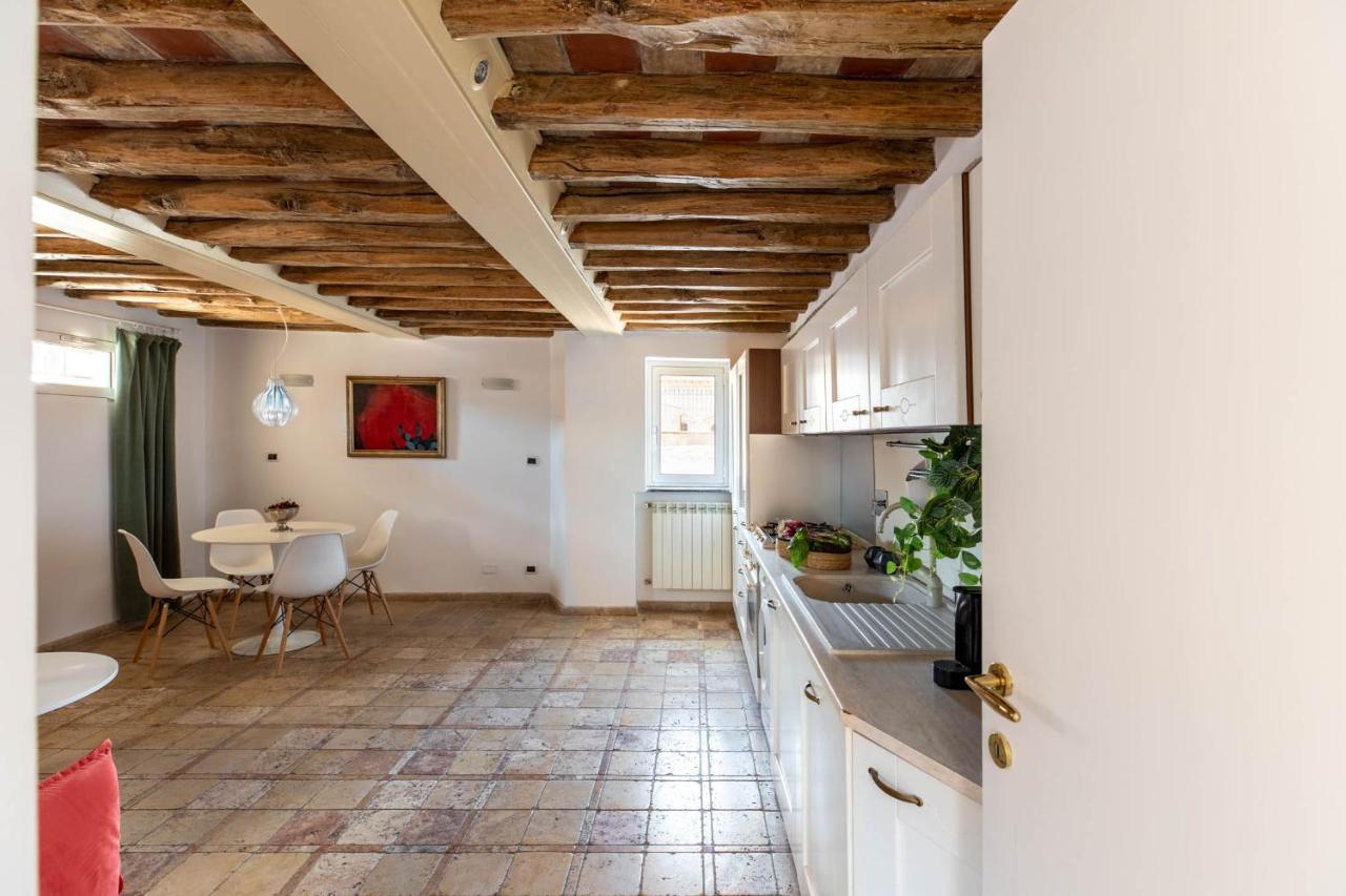 Iflat Penthouse In Campo De' Fiori Leilighet Roma Eksteriør bilde
